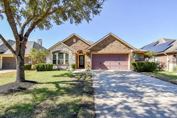 435 Cascade Oaks Lane, Richmond, TX 77406
