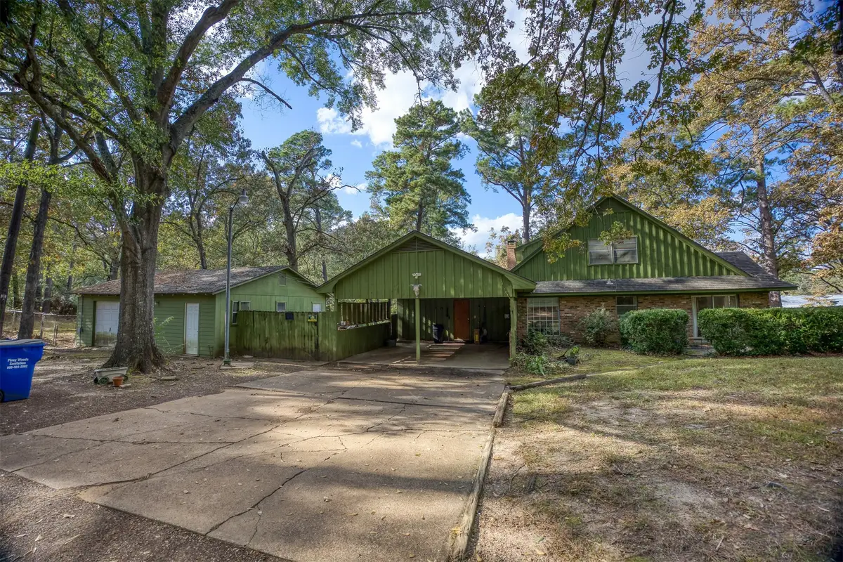408 Robinhood Circle, Crockett, TX 75835 - Image #1