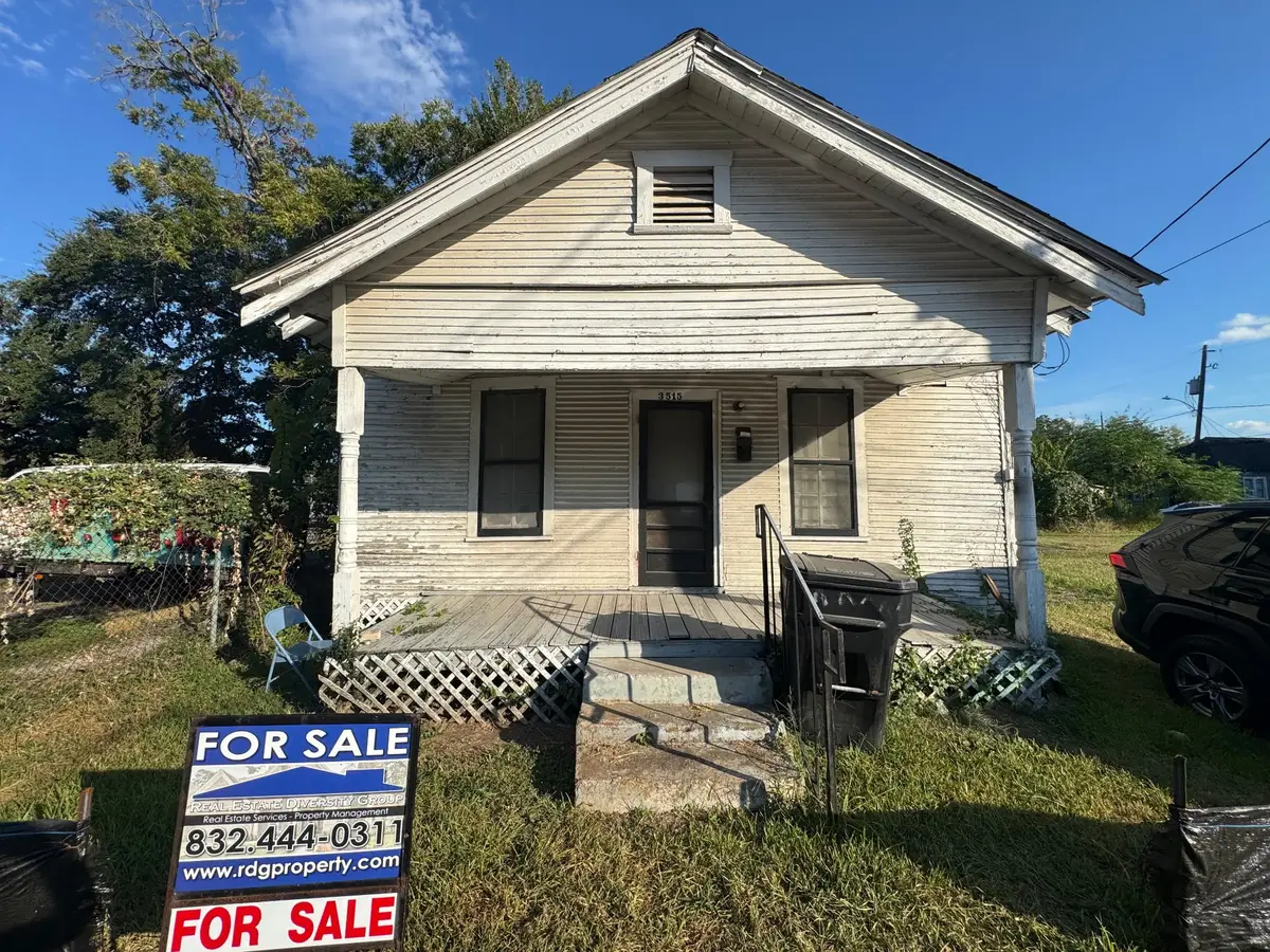 3515 Saint Charles Street, Houston, TX 77004 - #1