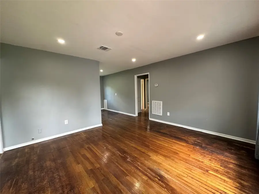 8227 St Lo Road, Houston, TX 77033 - #2