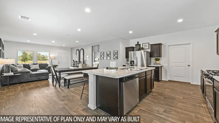 13042 Sorrento Bay Drive, Willis, TX 77318 - Image #2