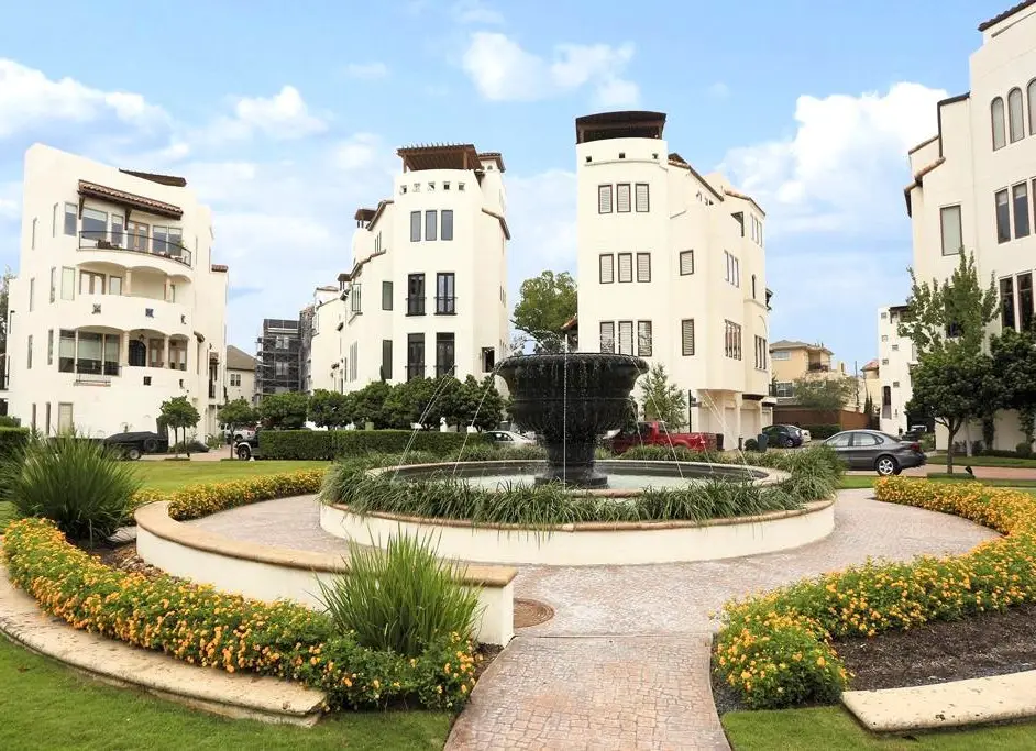 5327 Paseo Caceres Drive, Houston, TX 77007 - Image #1