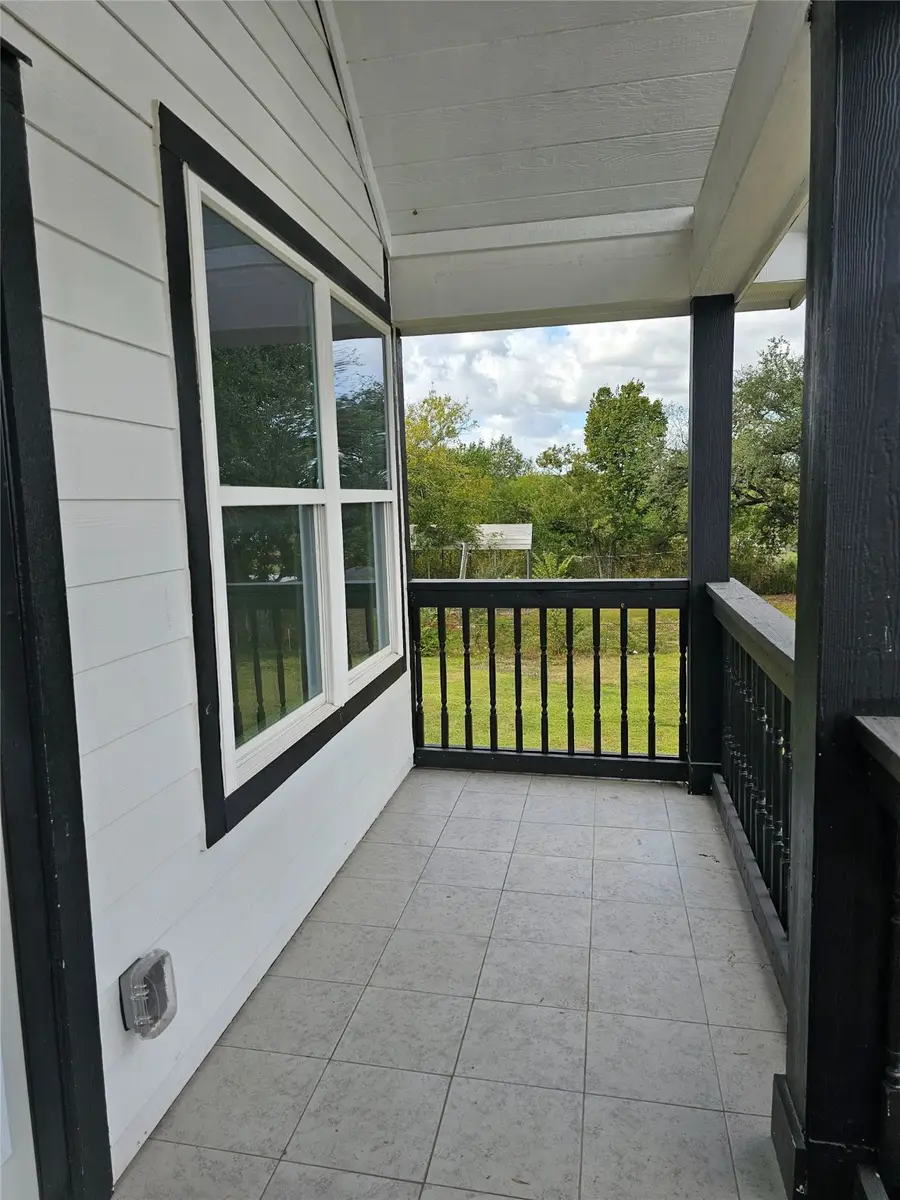 9730 Kerr Street, Houston, TX 77029 - Image #3