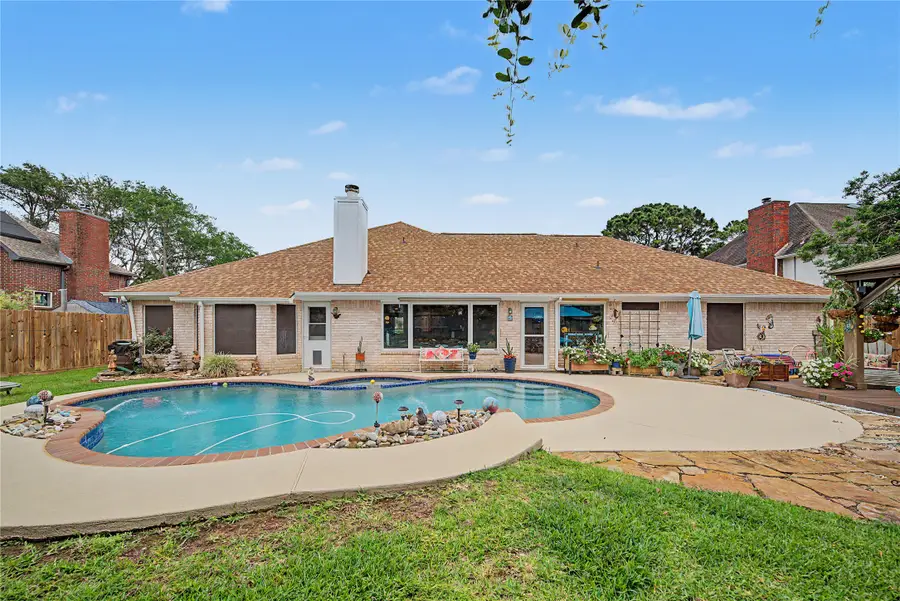 911 Lake Country Drive, Seabrook, TX 77586 - #3