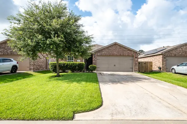 11126 Blue Grove Drive, Humble, TX 77396