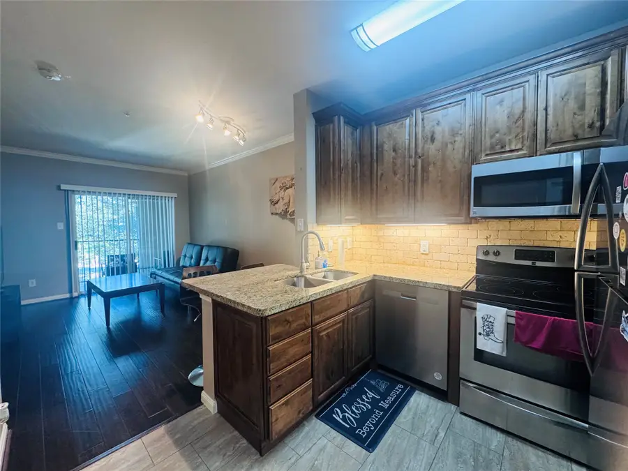 3231 Allen Parkway #1206, Houston, TX 77019 - #3