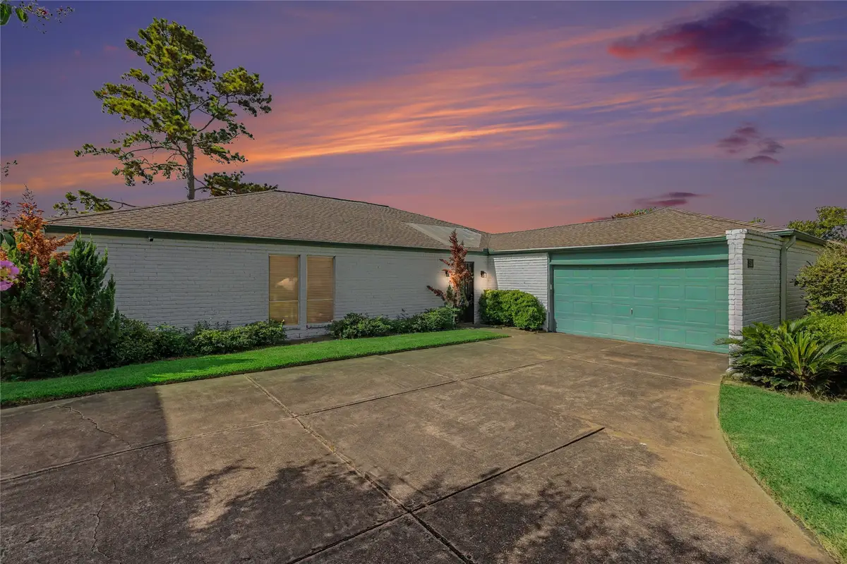 5519 Arncliffe Drive, Houston, TX 77088 - #1