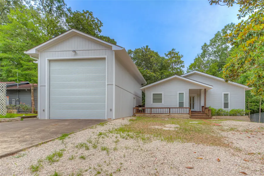 241 E Peterson Loop, Livingston, TX 77351 - #2