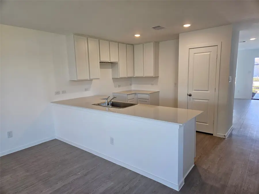 7518 Barcelona Springs, Richmond, TX 77469 - #3