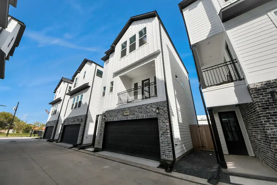 717 Marcella Street #C, Houston, TX 77091 - #3