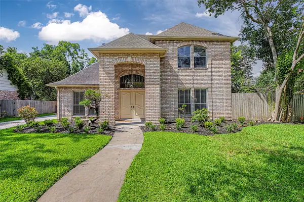 11651 Trailmont Drive, Houston, TX 77077