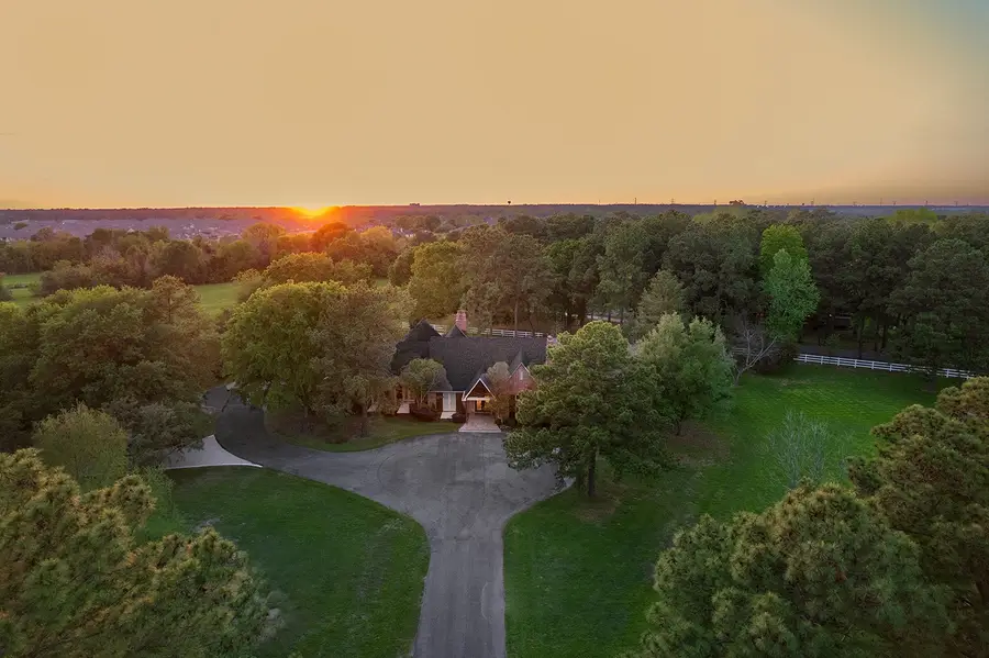 21207 Belmont Farms Drive, Tomball, TX 77375 - Image #2