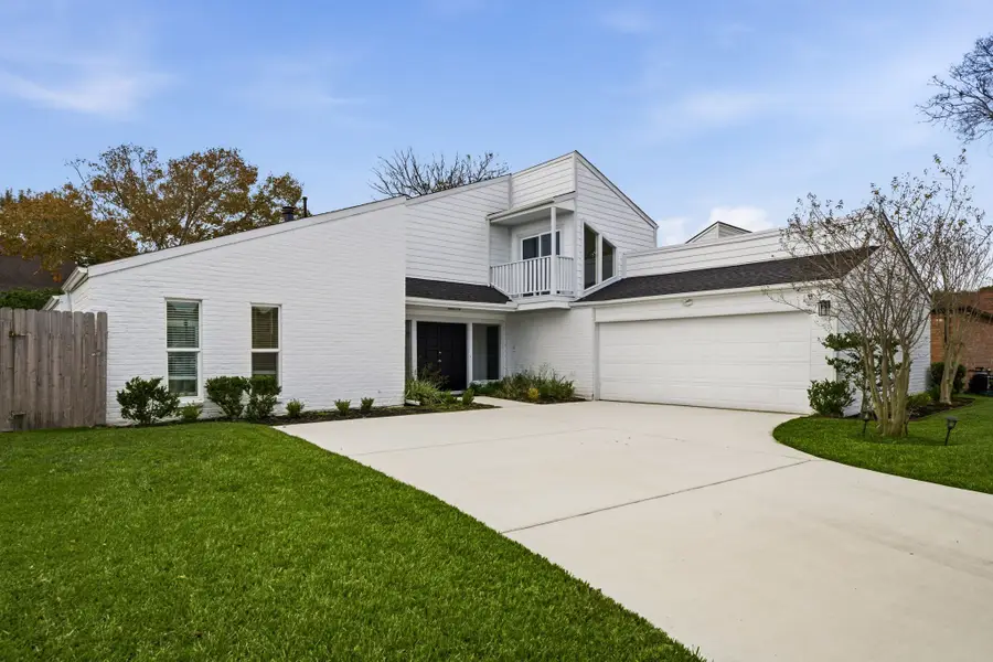 13811 Menasco Court, Houston, TX 77077 - Image #2