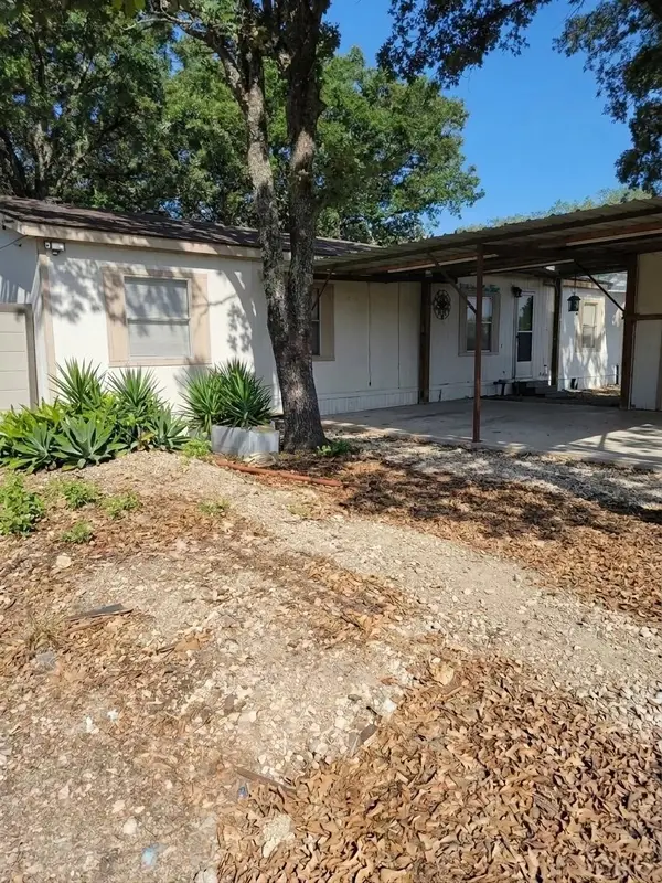 5022 Timarron Drive, Scurry, TX 75158