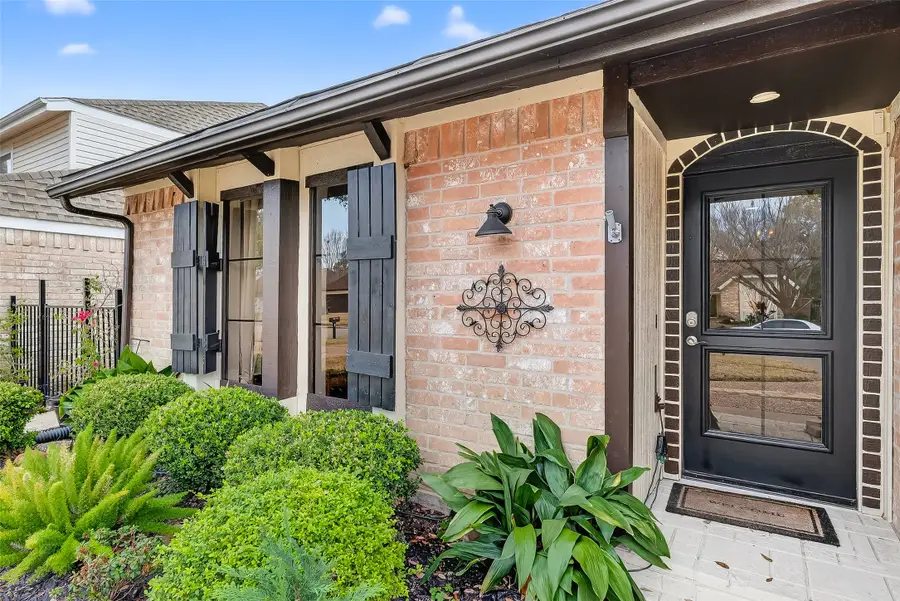 11939 Brook Meadows Lane, Stafford, TX 77477 - #2