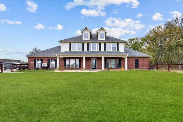 2730 Lawrence Road, Kemah, TX 77565