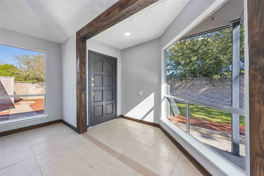 16103 Grassy Creek Drive, Houston, TX 77082 - Image #2