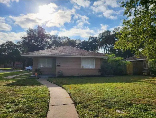 6642 Heron Drive, Houston, TX 77087 - Image #1