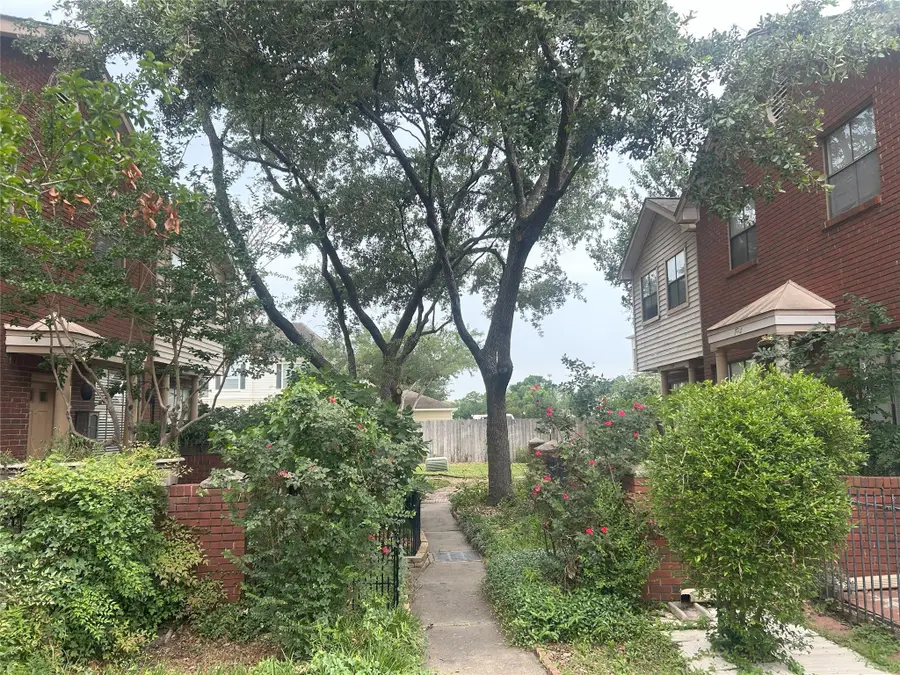 1103 Dulles Avenue #603, Stafford, TX 77477 - Image #2