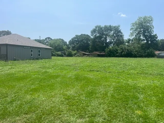 819 Empire Street, El Campo, TX 77437 - #3