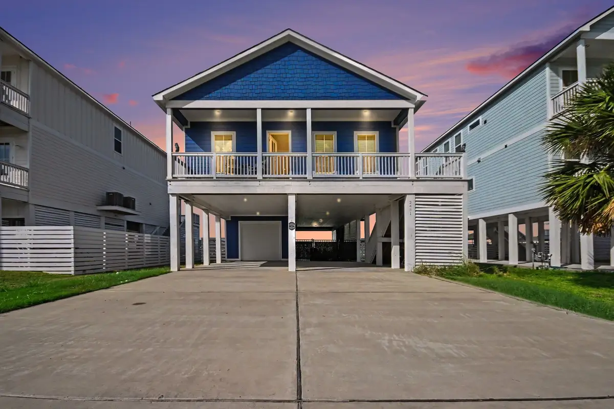 2431 103rd Street, Galveston, TX 77554 - #1