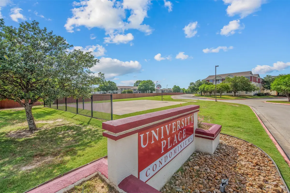 517 Southwest Parkway #103, College Station, TX 77840 - Image #1