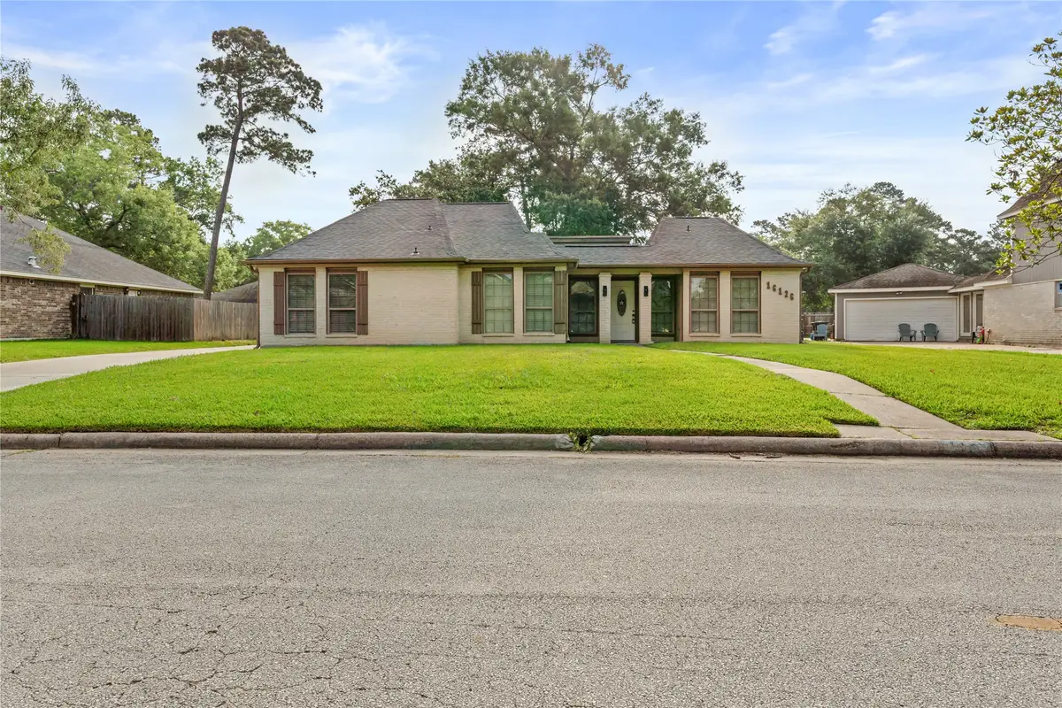 16126 Spinnaker Drive, Crosby, TX 77532 - #1