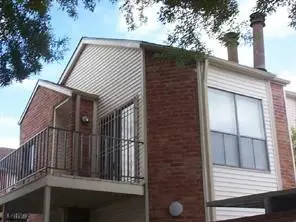 10154 Waterstone Drive, Houston, TX 77042 - Image #1