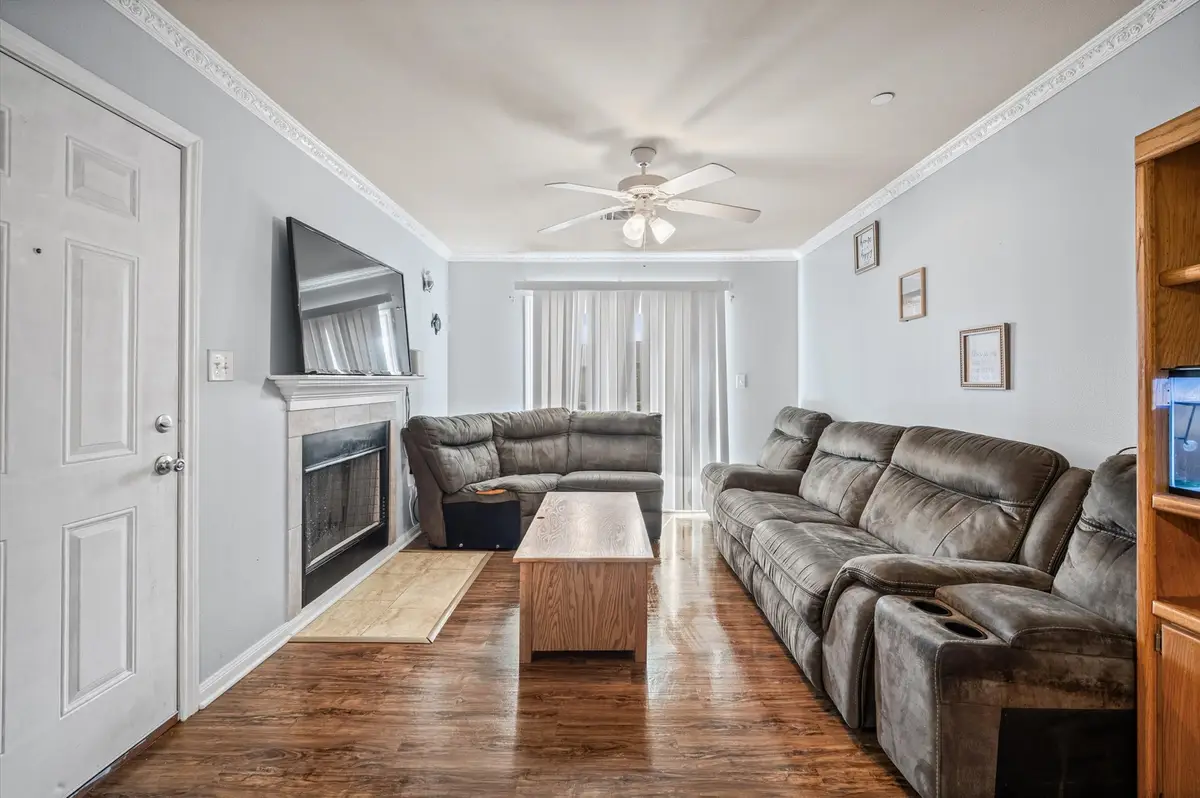 7600 Emmett F Lowry Expressway #416, Texas City, TX 77591 - #1