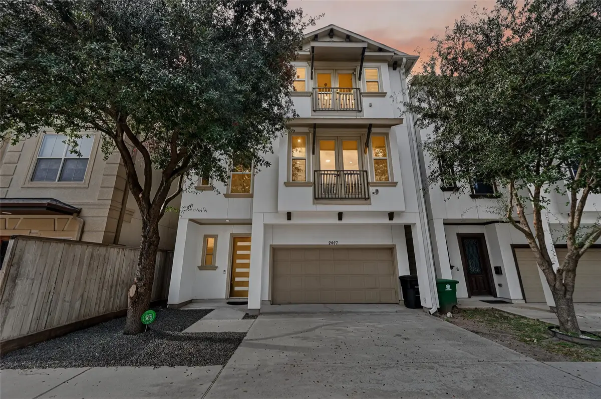 2407 Radcliffe Street, Houston, TX 77007 - Image #1