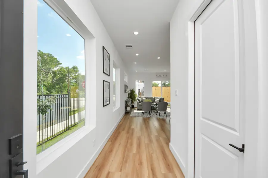 2436 Harrington Street, Houston, TX 77026 - Image #2