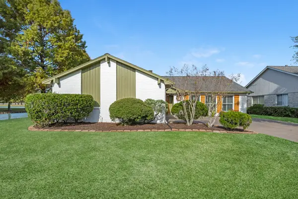 2919 N Peach Hollow Circle, Pearland, TX 77584