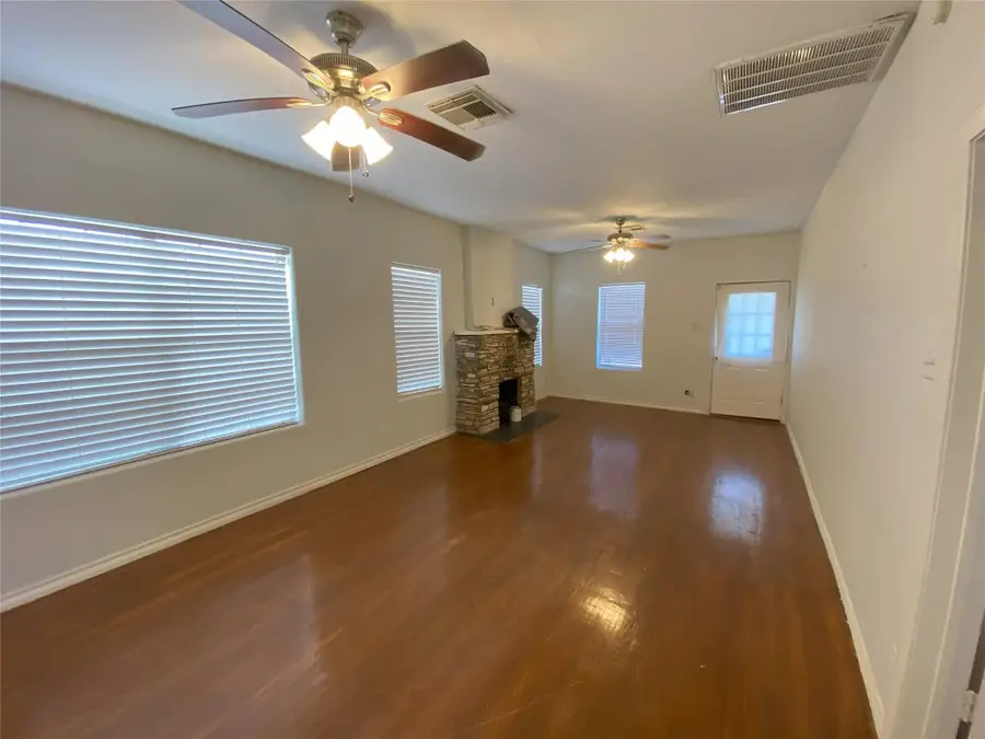 1310 Gustav Street, Houston, TX 77023 - #2
