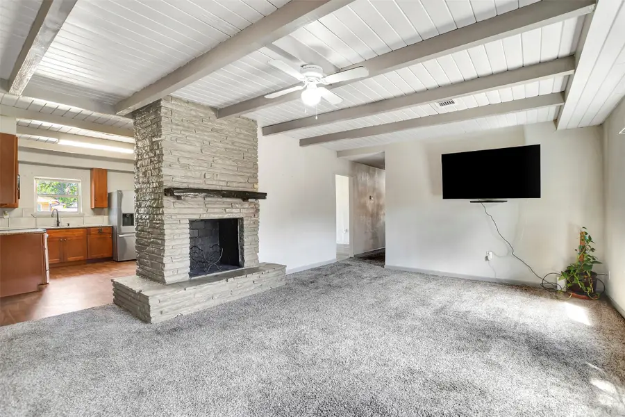 802 Littlejohn Court, Pasadena, TX 77502 - Image #2