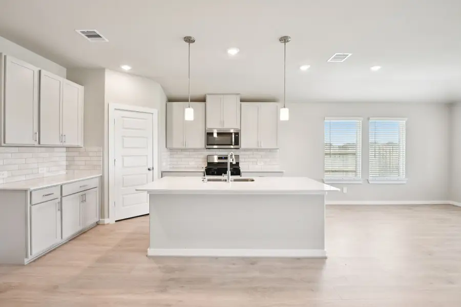 1633 Hopson Ranch Drive, Conroe, TX 77301 - Image #2