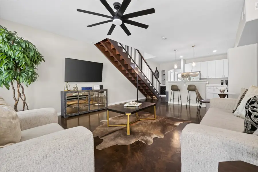 2216 Chenevert Street #7, Houston, TX 77003 - #3