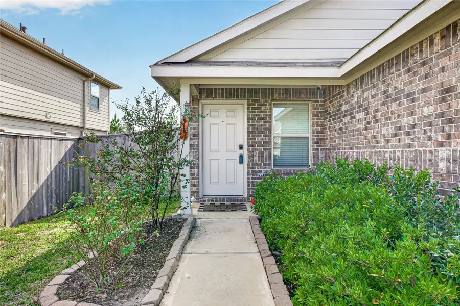 724 Larkspur Shadow Drive, Magnolia, TX 77354 - #2