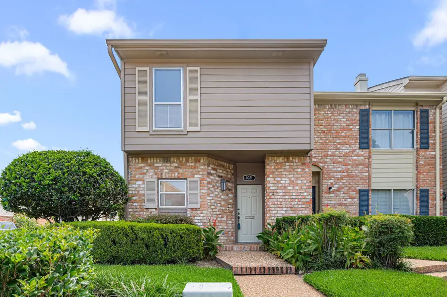 1021 Fountain View Drive, Houston, TX 77057 - #2