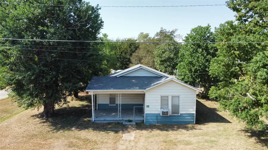 805 Caldwell Street, Lexington, TX 78947 - #2