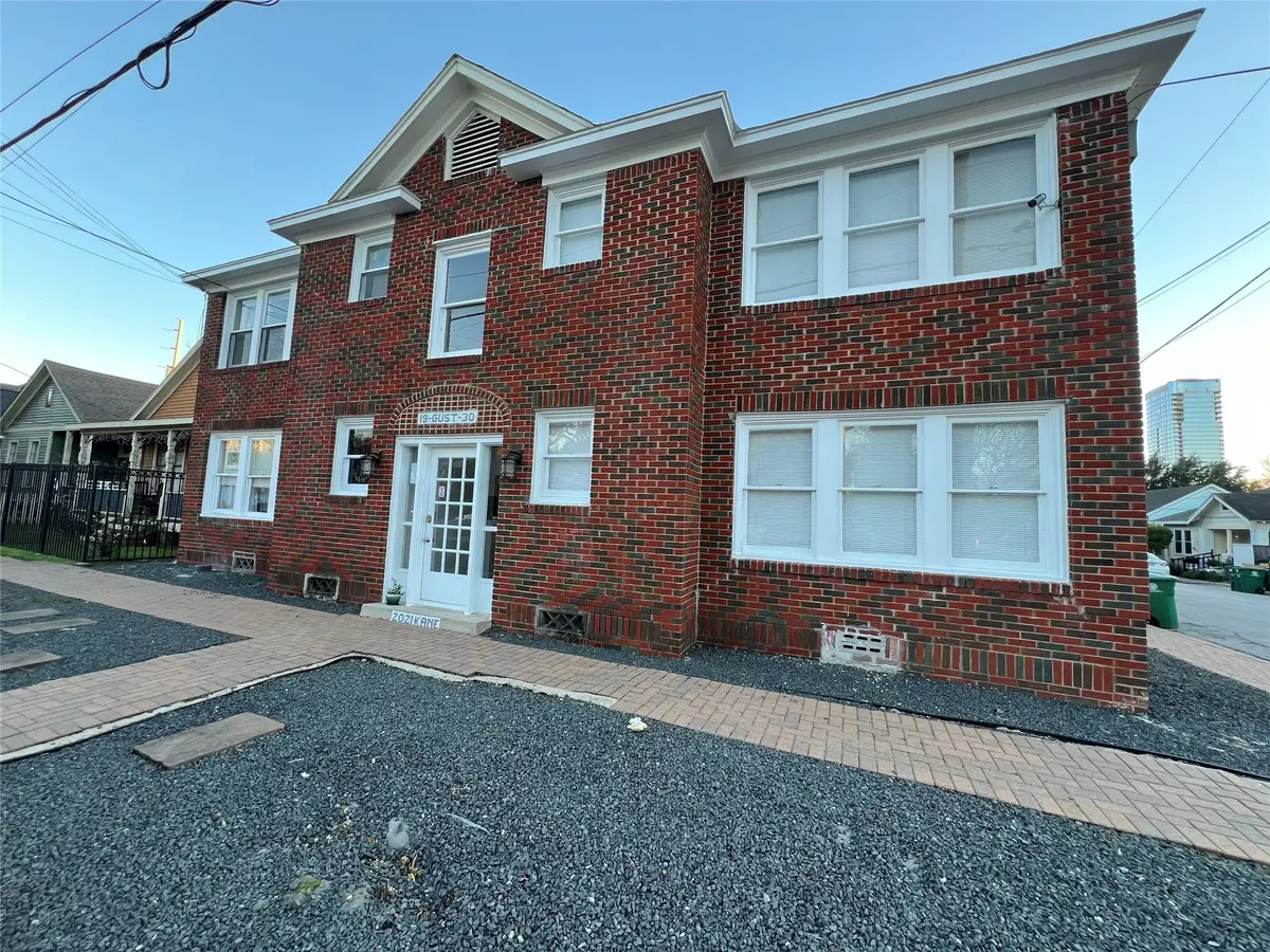 2021 Kane Street #8, Houston, TX 77007 - Image #1