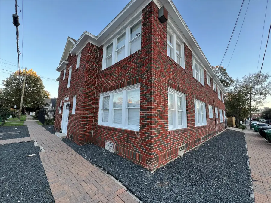 2021 Kane Street #8, Houston, TX 77007 - Image #2