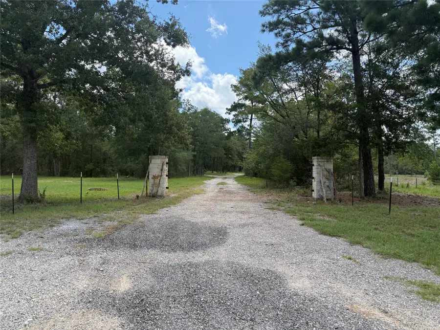 92 Willey Road, Bedias, TX 77831 - #2