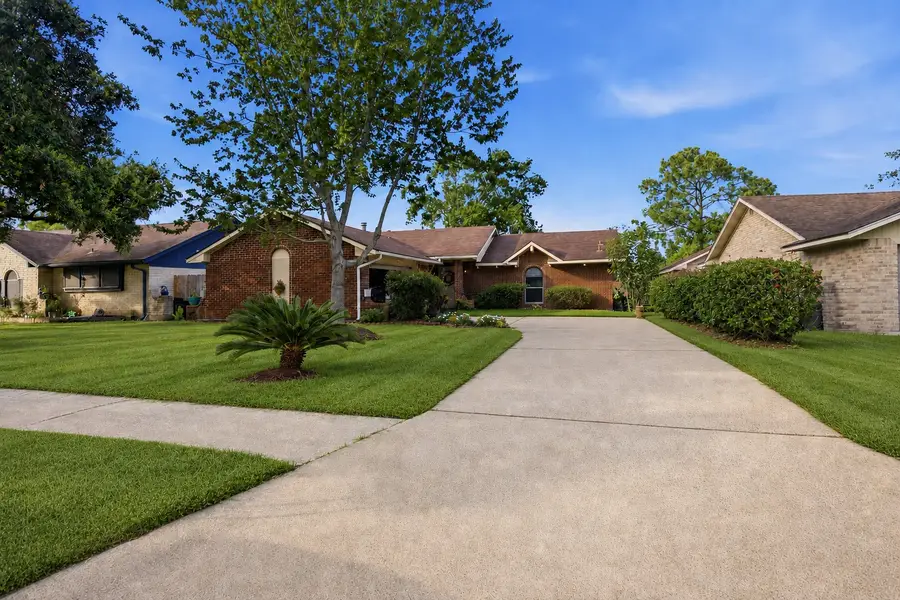 10323 Sageyork Drive, Houston, TX 77089 - #2