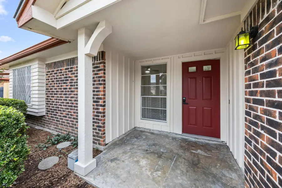 12123 Plumpoint Drive, Houston, TX 77099 - Image #2