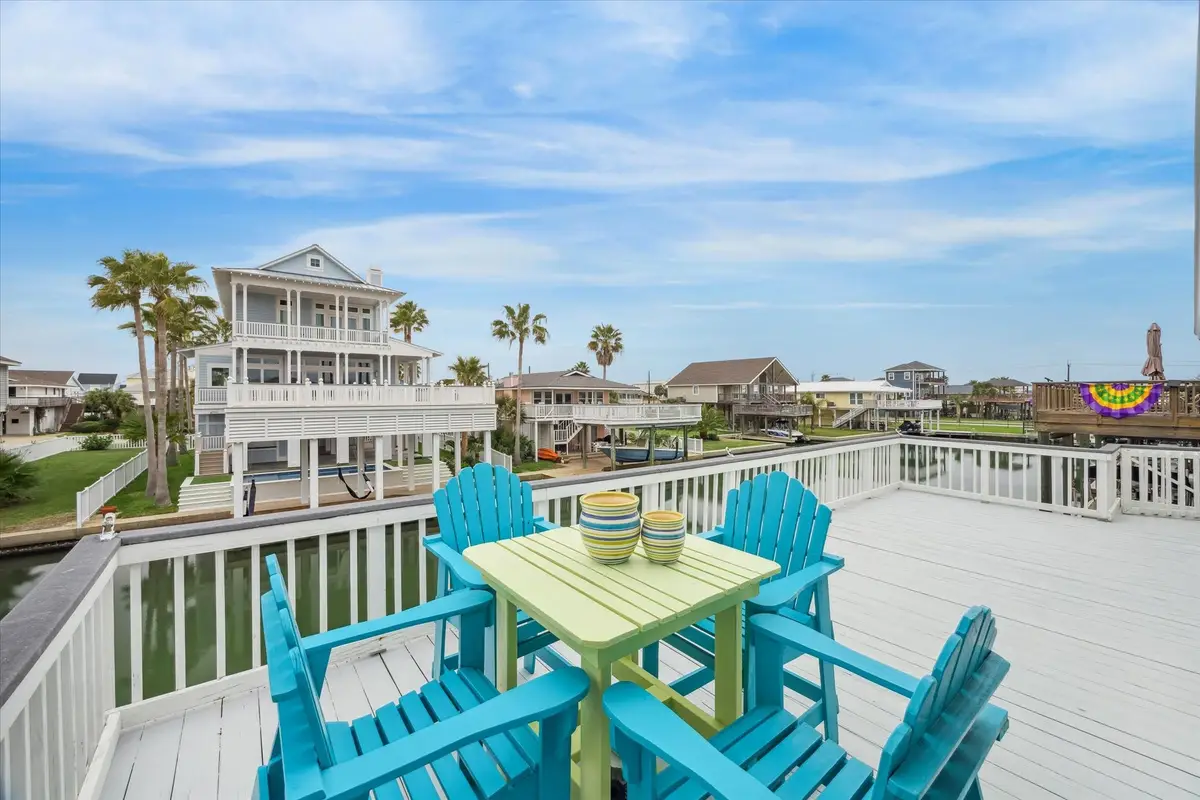 22032 Matagorda Drive, Galveston, TX 77554 - Image #1