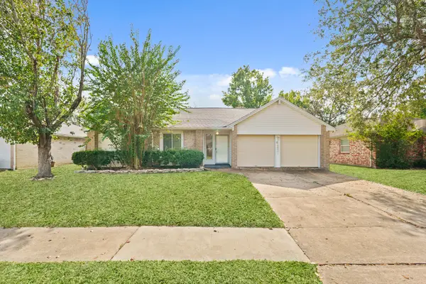 12831 Newberry Street, Sugar Land, TX 77478
