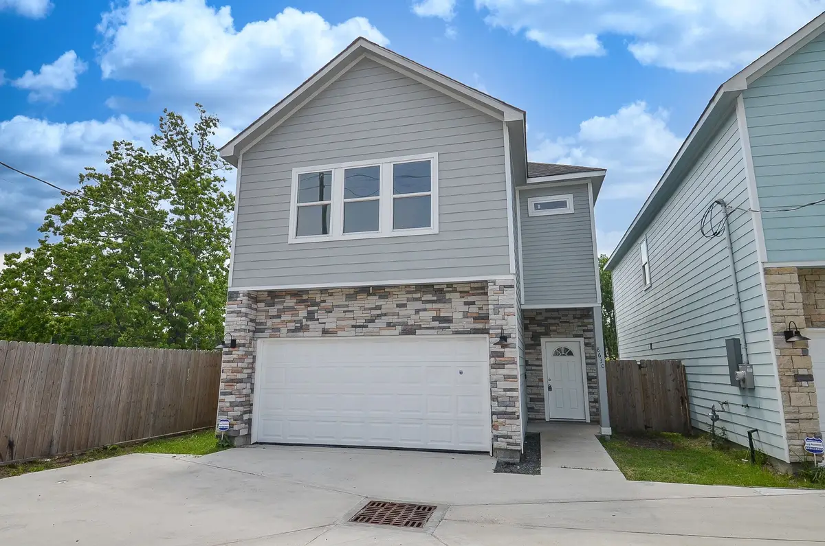 8630 Scott Street, Houston, TX 77051 - #1