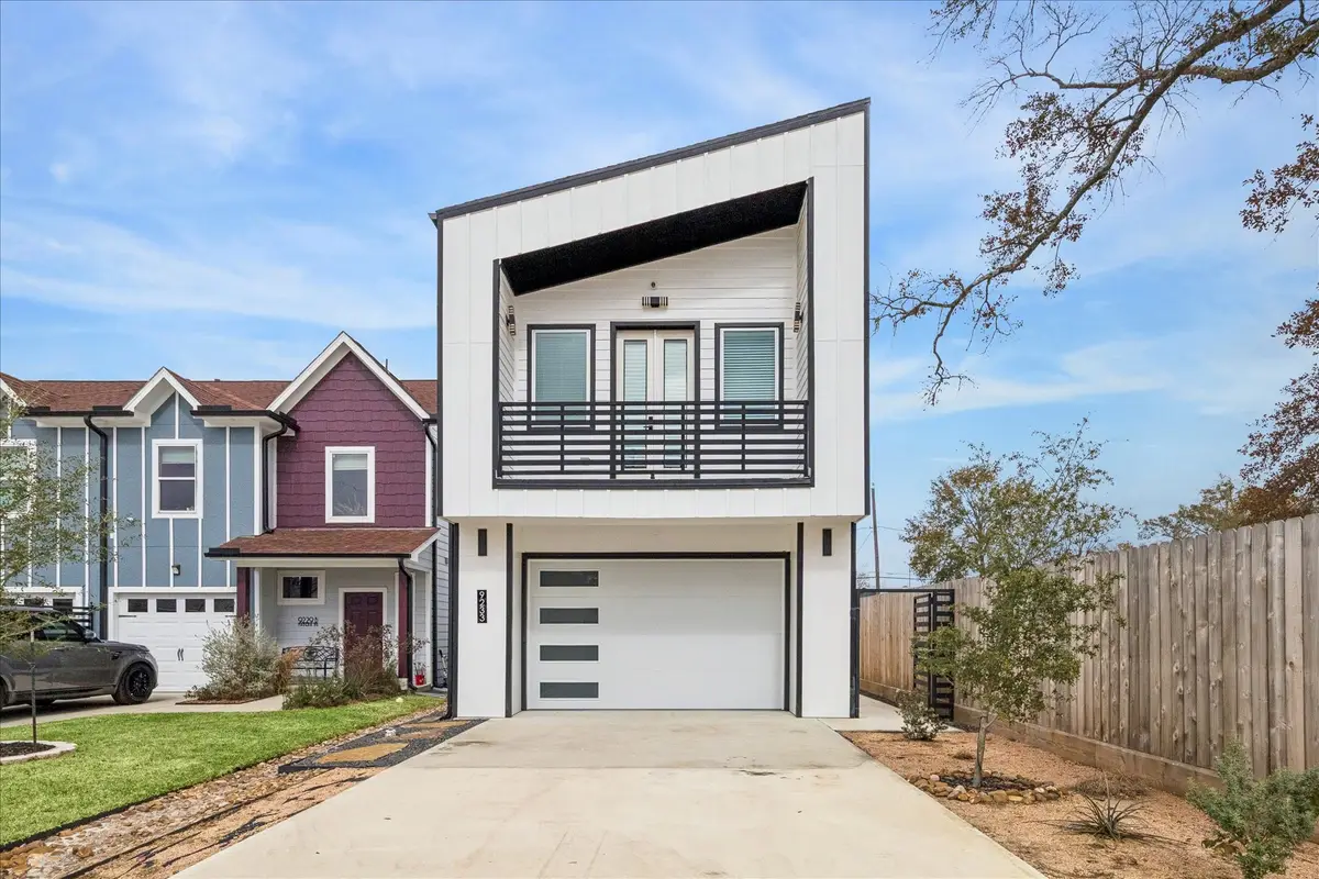 9233 Madera Road, Houston, TX 77078 - #1