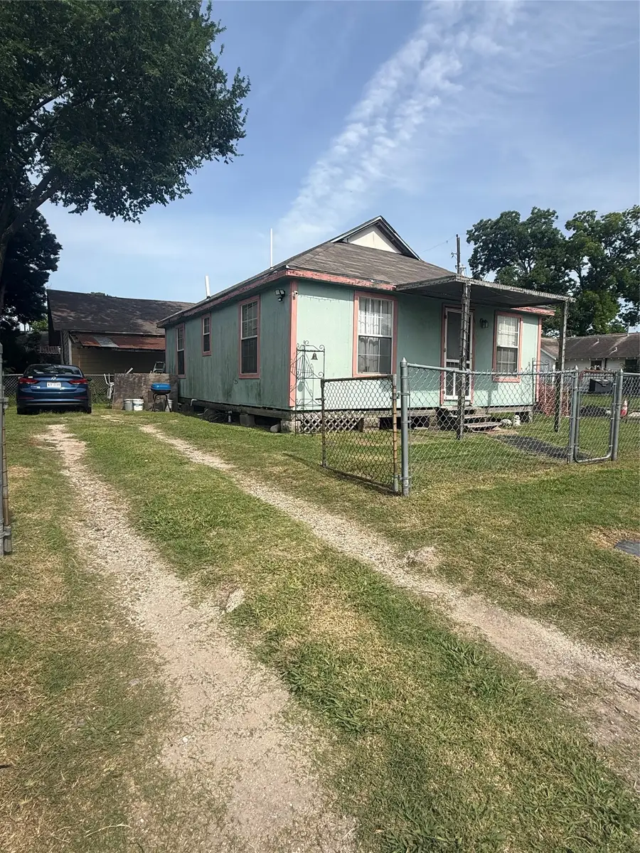 4202 Gano Street, Houston, TX 77009 - #3
