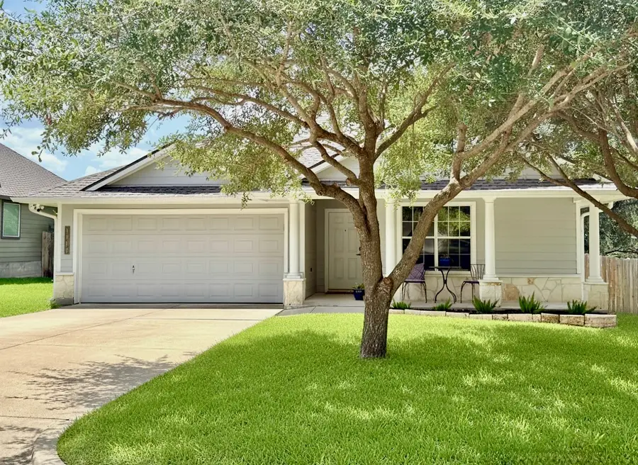 1407 Summer Court, Brenham, TX 77833 - #2